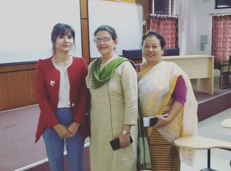 Dr. Rastogi with ILSL participants